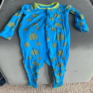 Kickee Round Bale PJs